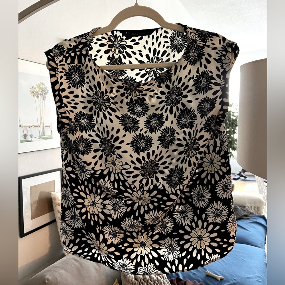 Zara floral boxy wide neck blouse